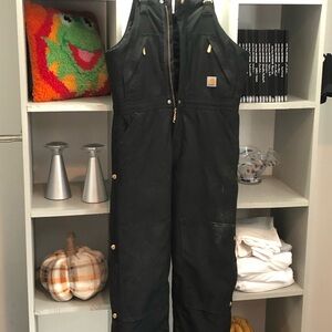Carhartt Black insulated work overalls. 32 x 30. Some flaws.